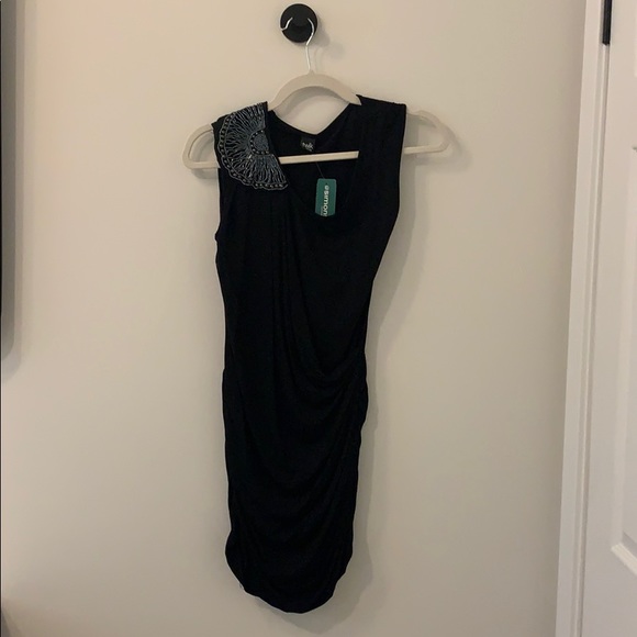 Little black dress - Picture 1 of 7